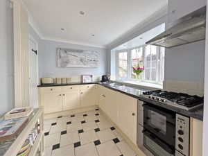 Photo 12- click for photo gallery